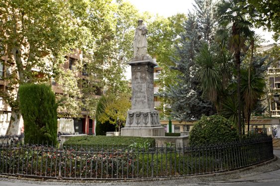 Mariana Pineda Square